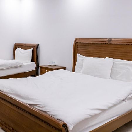 Regal Residency Hotell Rawalpindi Exteriör bild