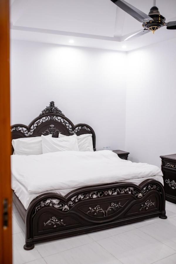Regal Residency Hotell Rawalpindi Exteriör bild
