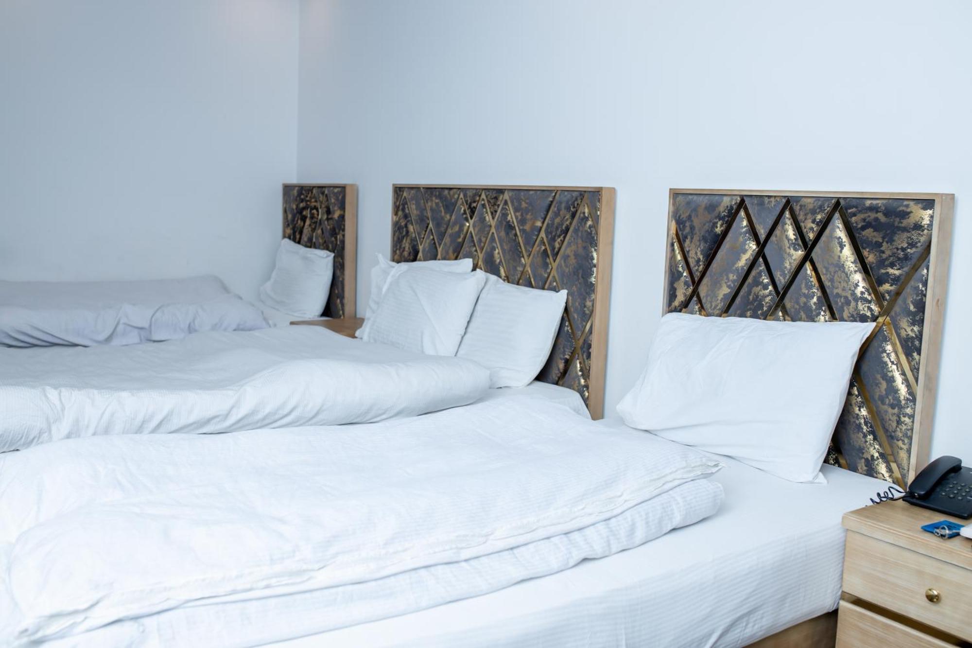 Regal Residency Hotell Rawalpindi Exteriör bild