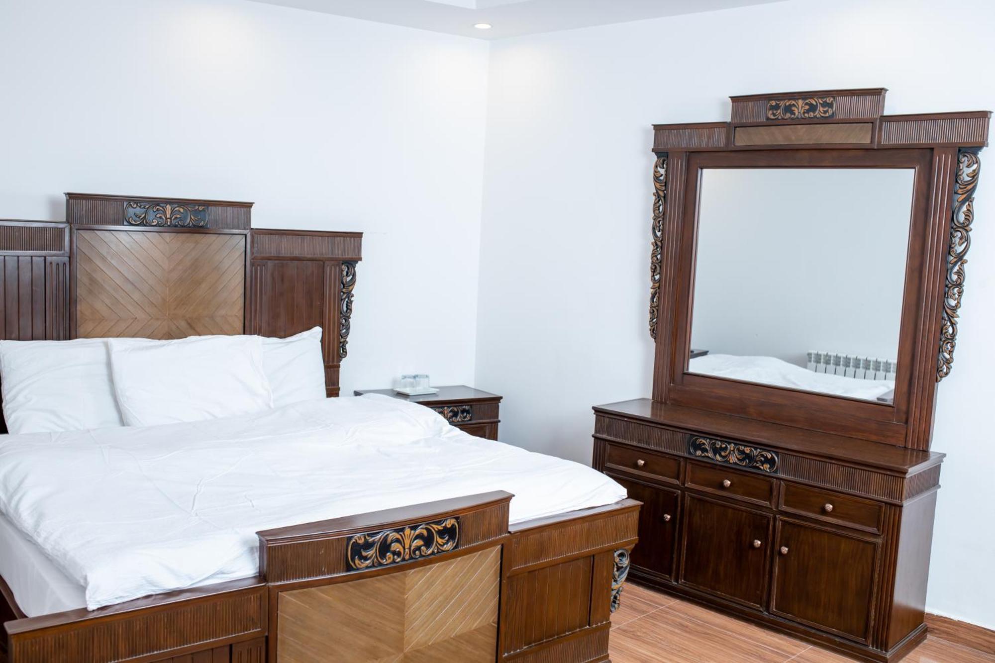 Regal Residency Hotell Rawalpindi Exteriör bild